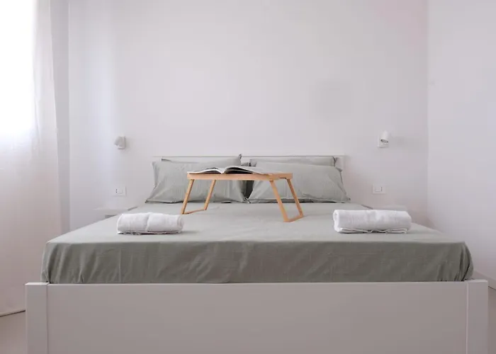 Temples And Sea View *